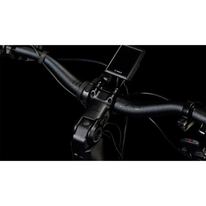 VTC Cube Kathmandu Hybrid Pro 750WH