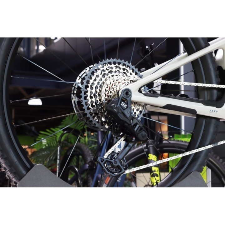 Neat RR Carbon - 360Wh