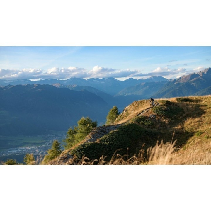 Stereo Hybrid ONE44 HPC AT 800