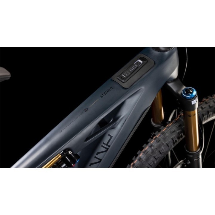 Stereo Hybrid ONE77 HPC AT 800