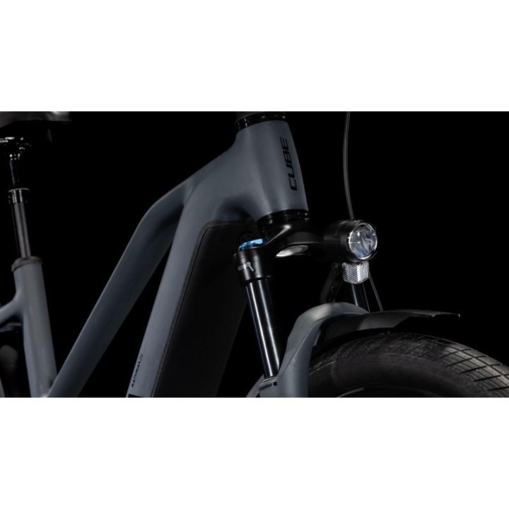 Kathmandu Hybrid ONE 600