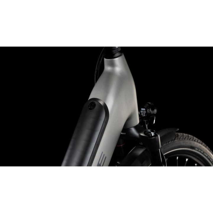 Supreme Hybrid SLX 625