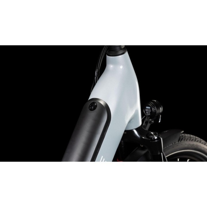 Supreme Hybrid Deluxe SLX 625