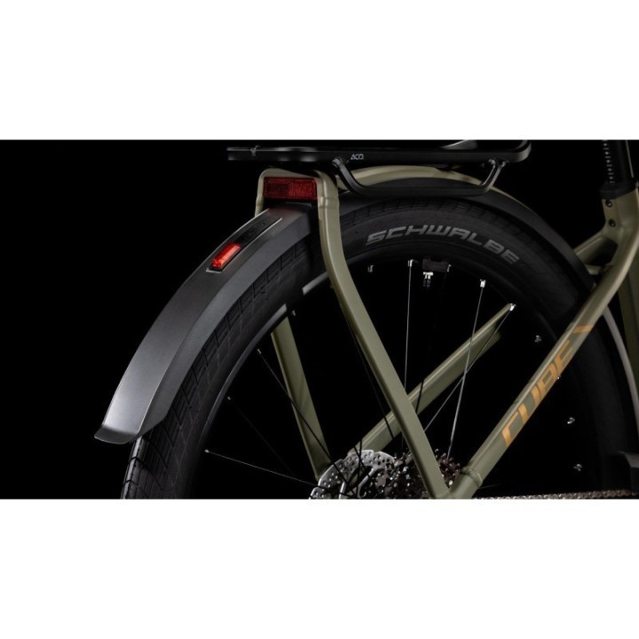 Kathmandu Hybrid Pro 800