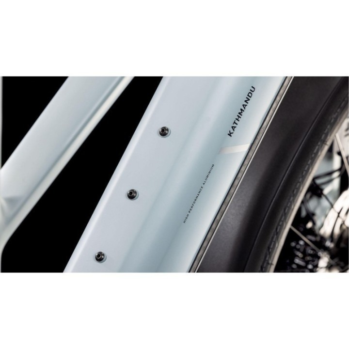 Kathmandu Hybrid EX 800
