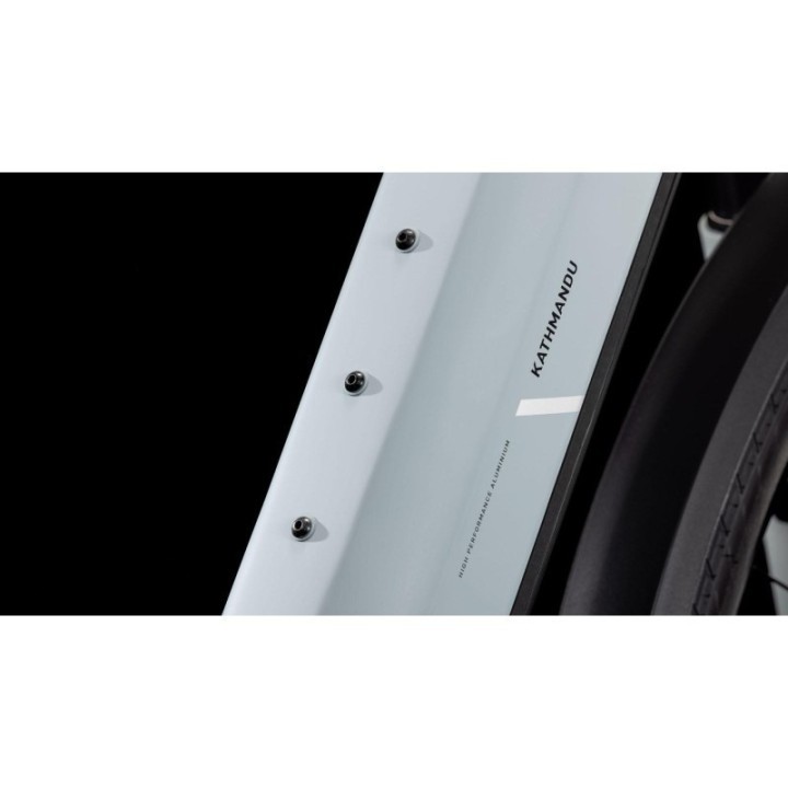 Kathmandu Hybrid EX 800