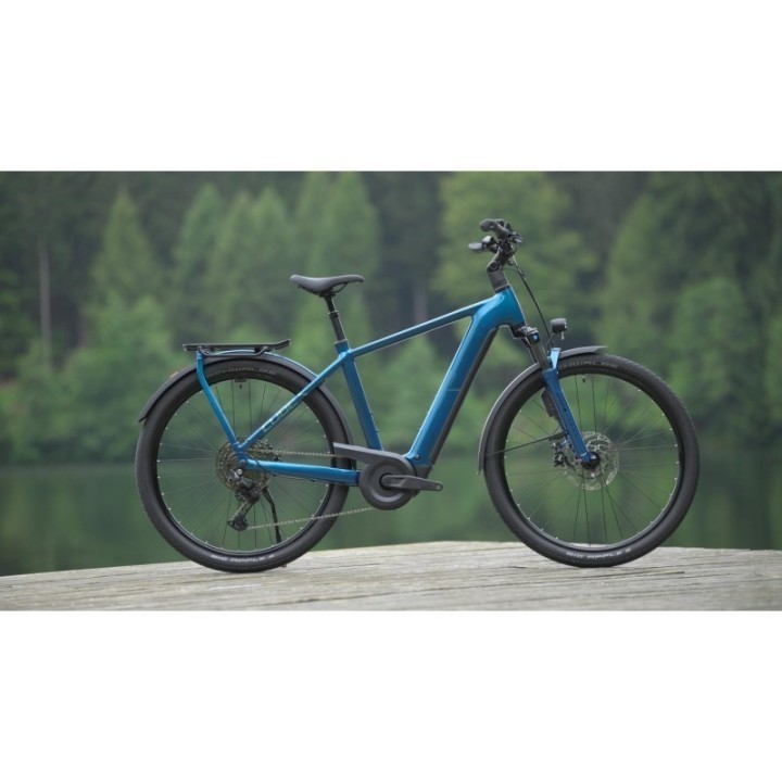 Kathmandu Hybrid EX 800