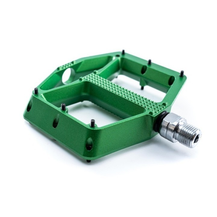 Vélo en parcours de BMX avec ACID FLAT