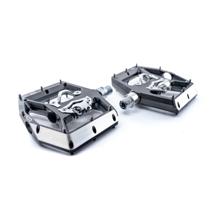 Vélo de montagne : adrénaline garantie avec pédales ACID COMBO