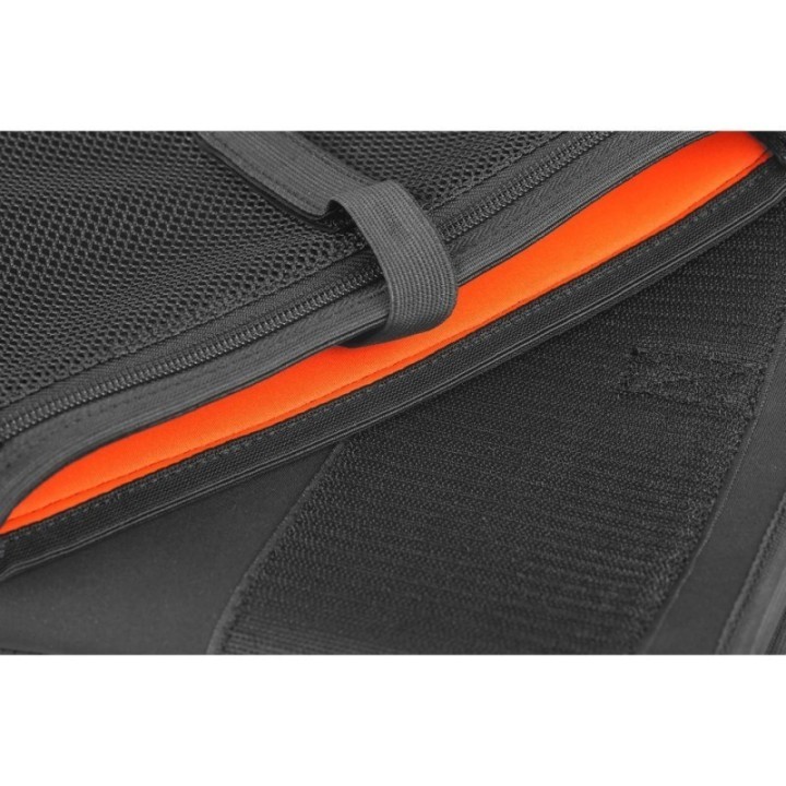 Tourer 10 : sac à dos de 20 litres avec compartiment intérieur et poche de filet