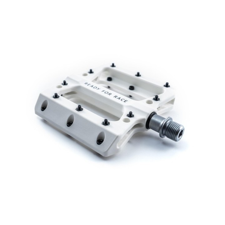 Pédales plates ultra-légères en thermoplastique technique