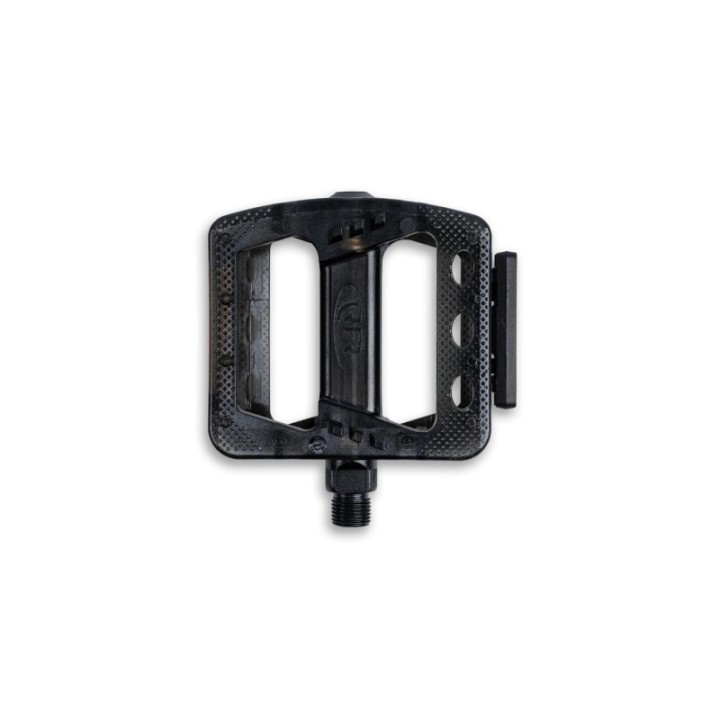 Pédale légère Junior : prise en main confortable