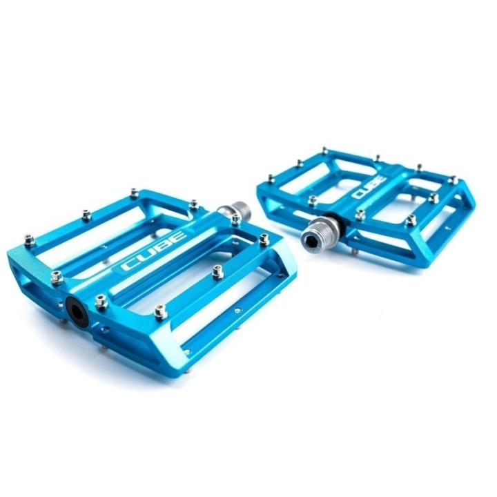 Pédale plate élaborée en CNC avec 5 finitions anodisées