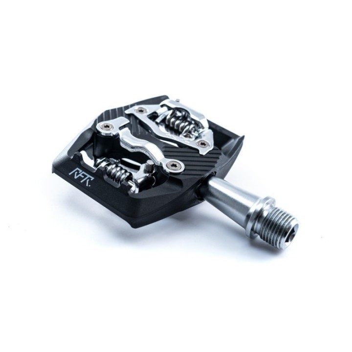 Pédale haut de gamme avec système de clips à deux côtés et fibre de carbone