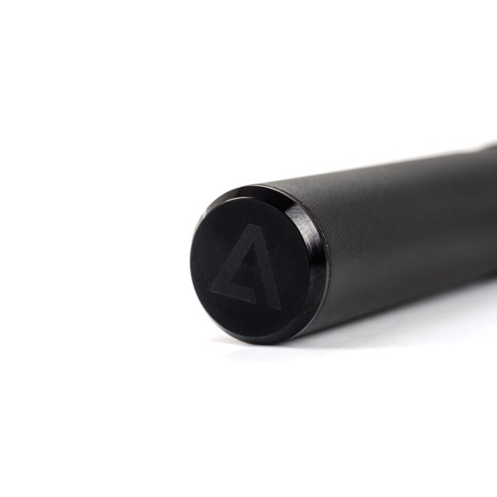 Méta titre : Petite mais puissante micro-pompe CNC