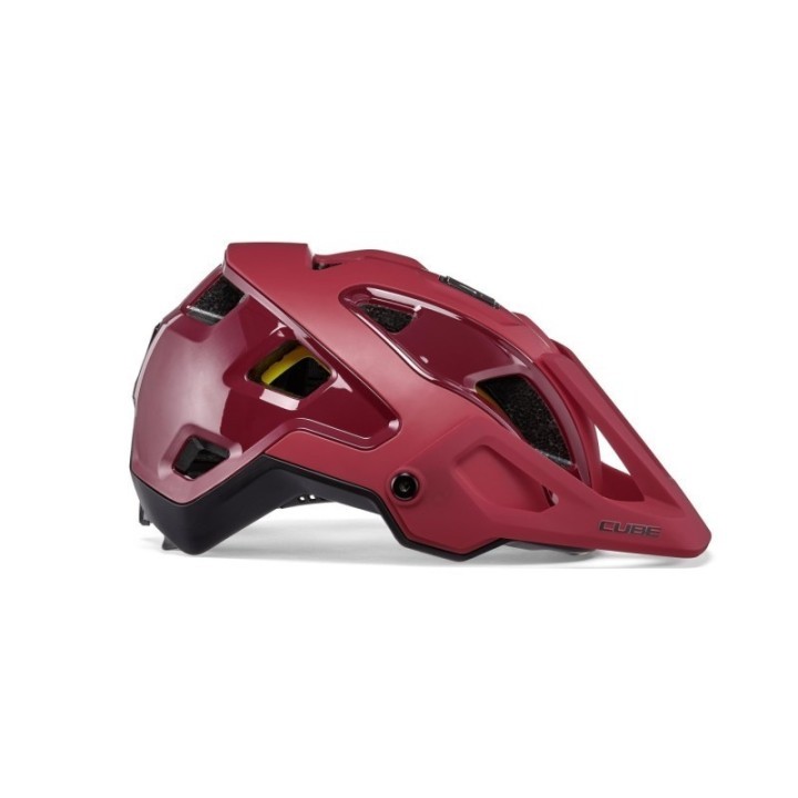 Enduro Casque STROVER : protection et confort sur deux roues