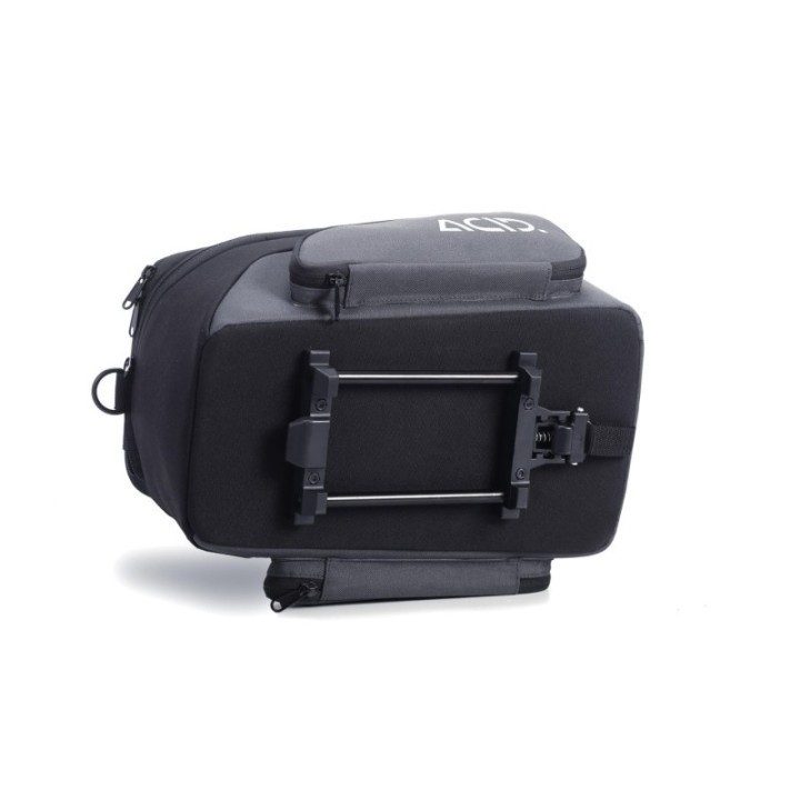 Sac de voyage CITY 8+7 : sac à dos léger et pratique