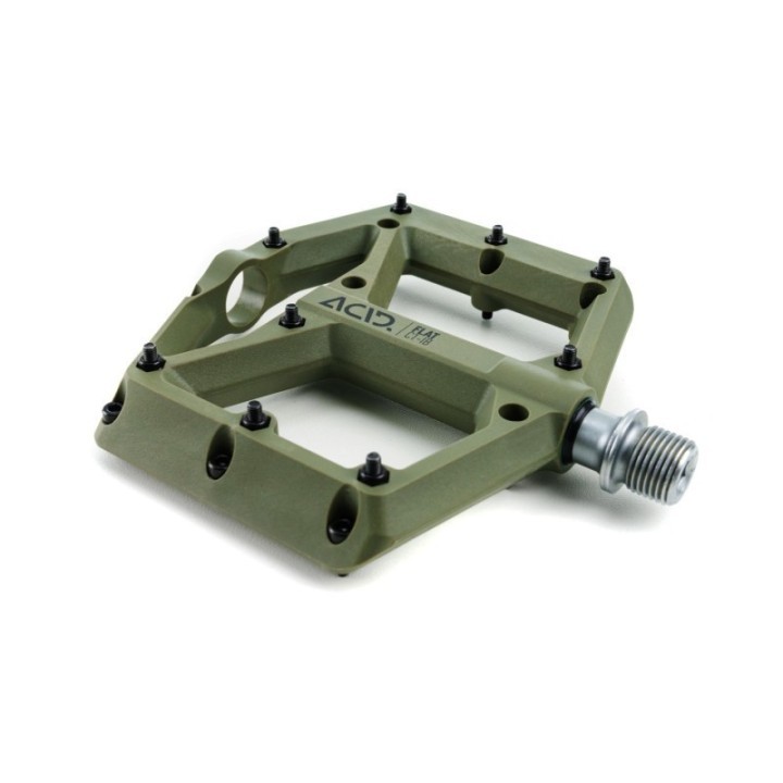 Vélo de montagne : expérience d'adrénaline avec ACID FLAT