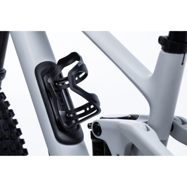 Cage universelle de pêche recyclée pour acid