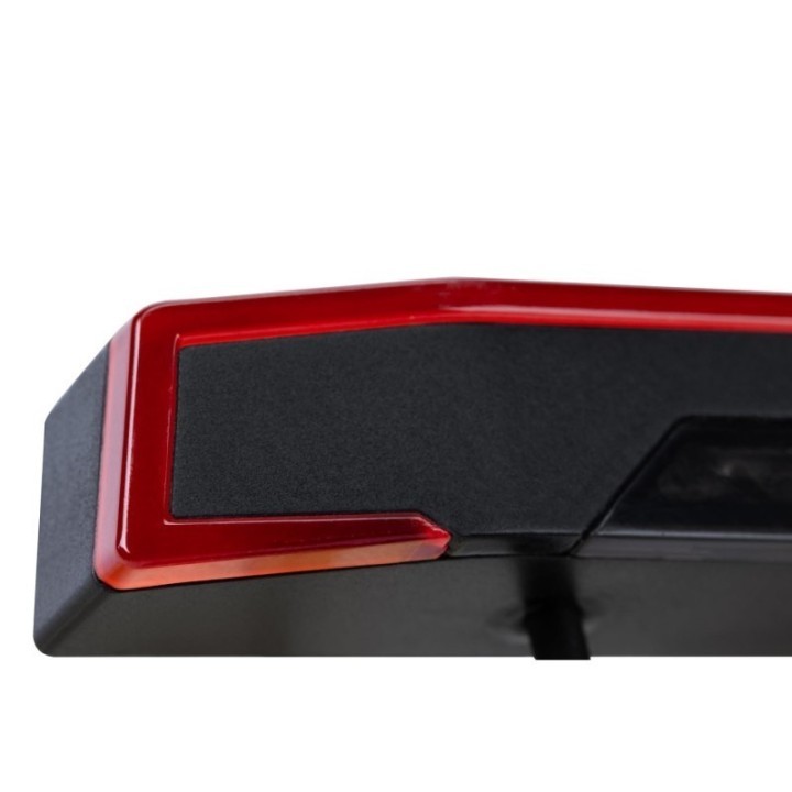 Lumière arrière électronique pour vélos : sécurité routière garantie