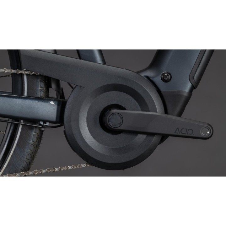 Touring Hybrid ONE 600 : vélo polyvalent pour voyageur