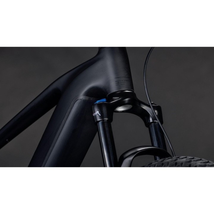 Modèle Reaction Hybrid Pro 800