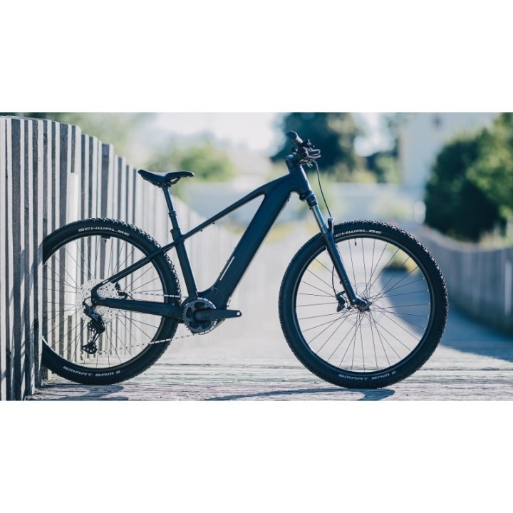 Modèle Reaction Hybrid Pro 800