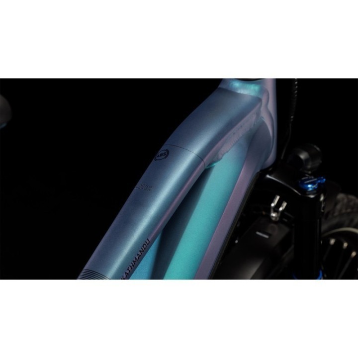 VTC Cube Kathmandu Hybrid Pro 750WH