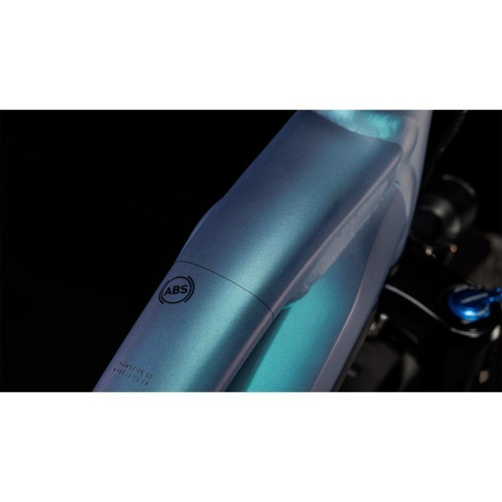 VTC Cube Kathmandu Hybrid Pro 750WH