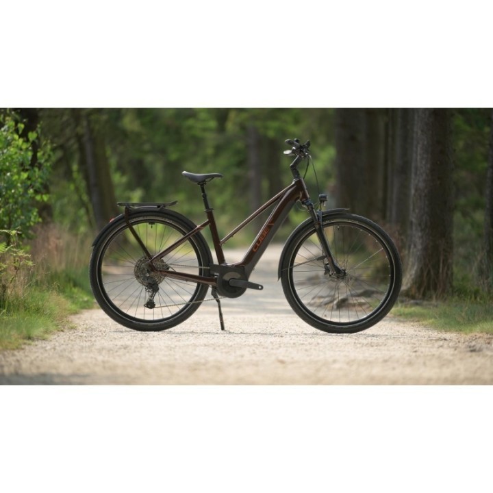 Touring Hybrid Pro 625