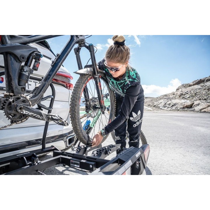 Porte-Vélos sur Boule d'Attelage Yakima Fold Click 3 EVO - 3 Vélos