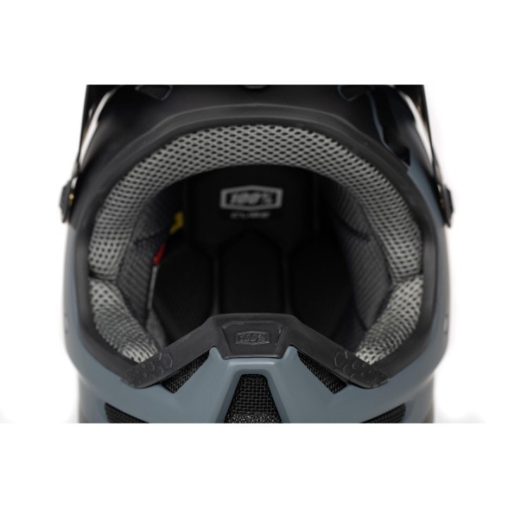 Cube et 100% Speed Lab : Casque de vélo high-tech