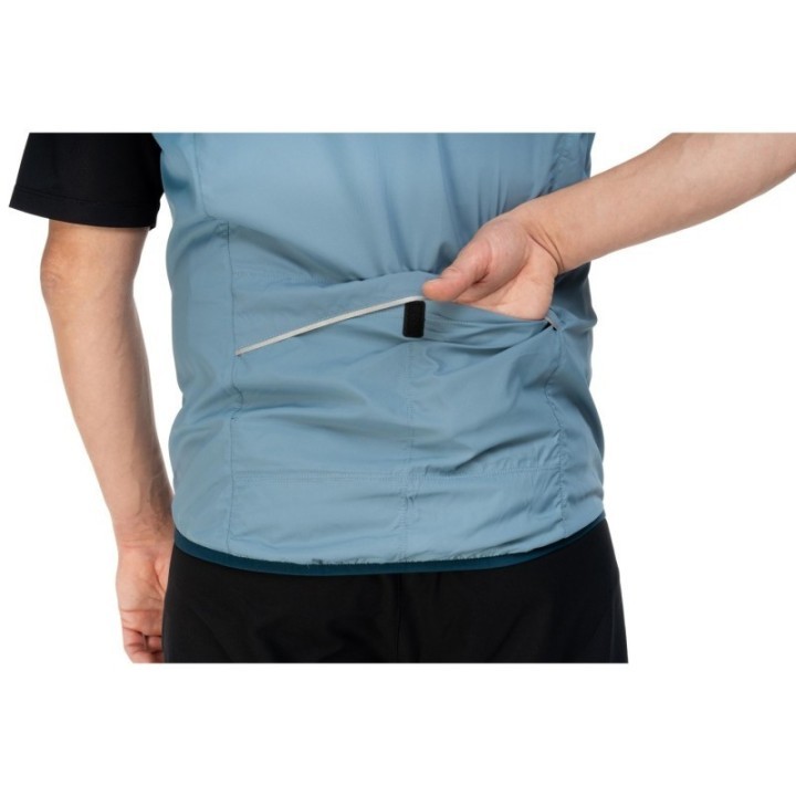 Gilet coupe-vent Cube Road/XC : protection vent et pluie, confort et compact